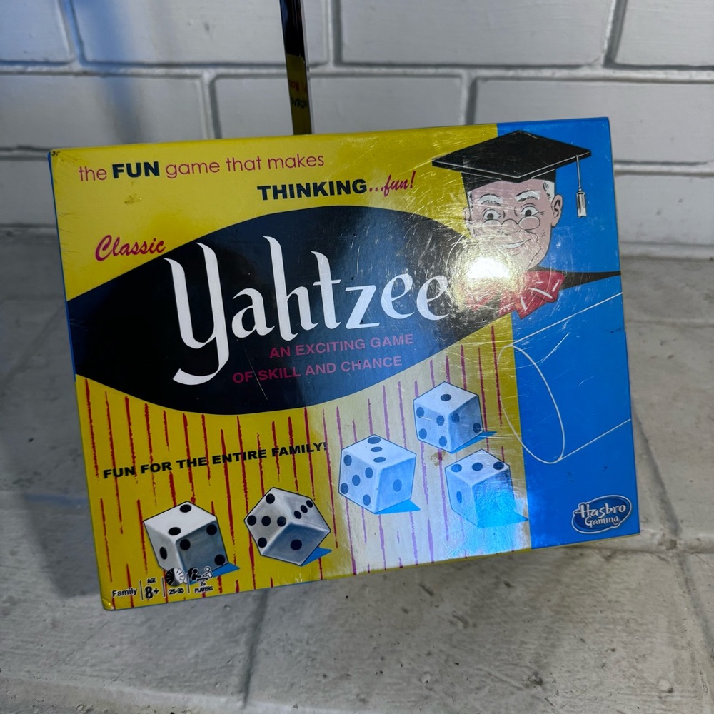 CLASSIC YAHTZEE HASBRO BOARD GAME - RETRO PACKAGING - SEALED